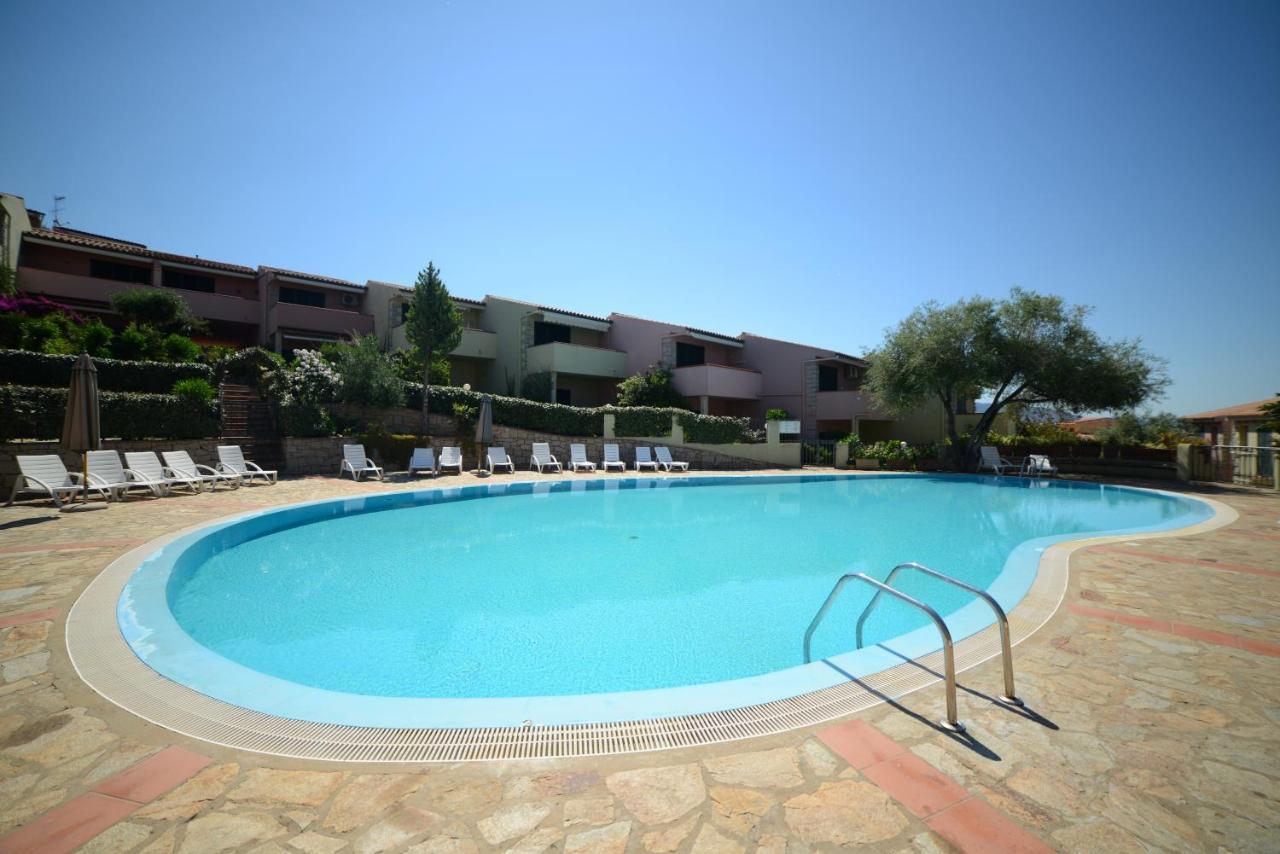 Villaggio Sa Ventana Badesi Buitenkant foto